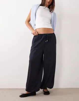ASOS DESIGN volume set jogger in pinstripe