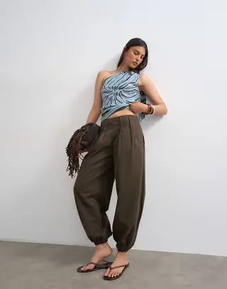Topshop poplin balloon pants in chocolate