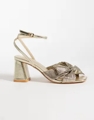 Glamorous block heeled sandals with bow in gold