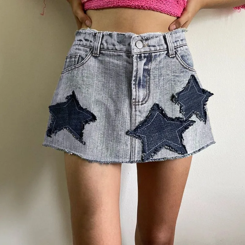 STAR PATCHED DENIM MINI SKIRT