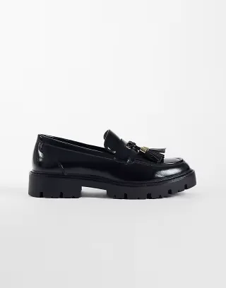 schuh Livvy chunky tassel loafers black patent