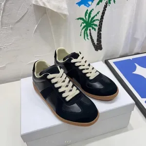 Men's Casual Sneakers, Flat Foam Trainer Shoes for Outdoor Running, Replicate Style, Size 35-48
