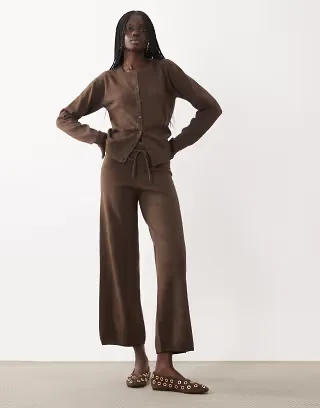 JJ Rebel loose fit knitted jogger set in brown