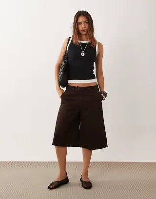 ASOS DESIGN wide leg bermuda shorts in chocolate brown