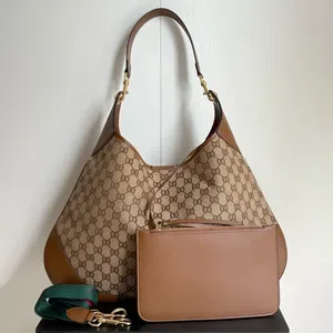2025 New Designer Bag Luxury Tote Bag Womens Under The Armpit Shoulder Bag Fashion Wallet Classic Leather Waist Bag Wome