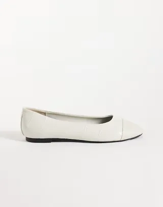 ASOS DESIGN Leon toe cap ballets in off white