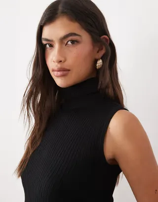 Kaiia exclusive ribbed knit high neck sleeveless top in black