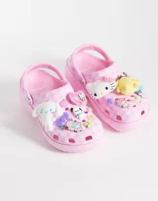 Crocs Hello Kitty Classic Platform Clogs in pink gingham