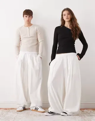 COLLUSION Unisex XL balloon pants with linen in white