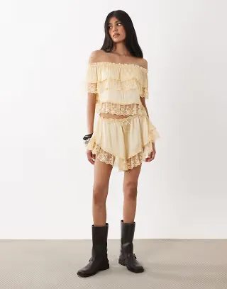 Miss Selfridge satin and lace set in buttermilk