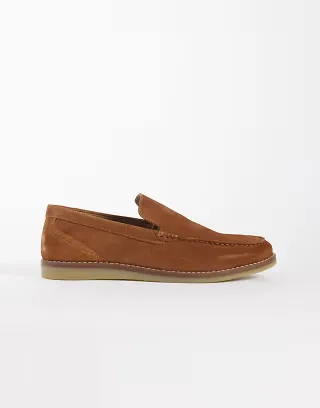 Schuh Risk loafers in tan suede