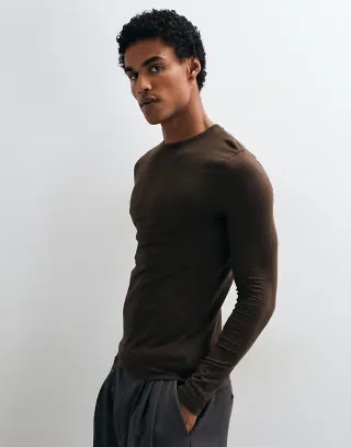 ASOS DESIGN muscle fit long sleeve t-shirt in brown