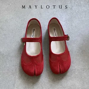 2026 Mary Jeans Tabis Shoes Woman Flats Ninja Mary Janes Split Toe Buckle Strap Loafers Ladies Trotters Mocasines X26051
