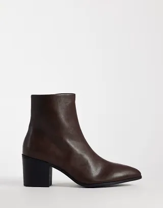 ASOS DESIGN heeled chelsea boots in brown