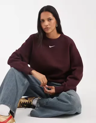 Nike Sportswear Phoenix fleece sweatshirt in burgundy