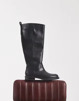 Vagabond Shoemakers Freya flat leather riding knee boots in black