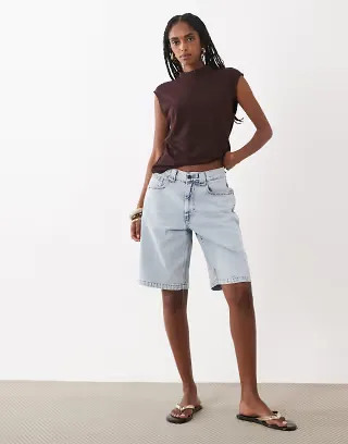 Motel low rise denim jorts in light wash blue
