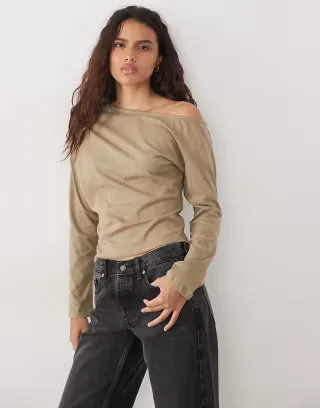 Motel blessen off the shoulder slouchy long sleeve top in khaki