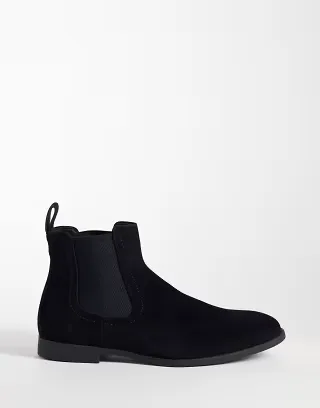 ASOS DESIGN Chelsea boots in black