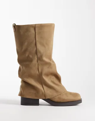 ASOS DESIGN Curve Carrie fold over slouchy boots in sand