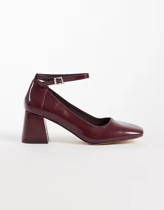 London Rebel Hettie mid-height block heeled shoes in patent burgundy