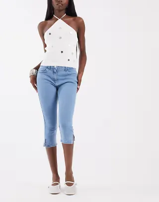 ASOS DESIGN capri jeans in bleach wash