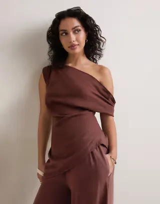TALA Resort soft linen top in deep rust