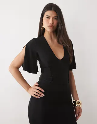 ASOS DESIGN flutter split sleeve seamed top in black