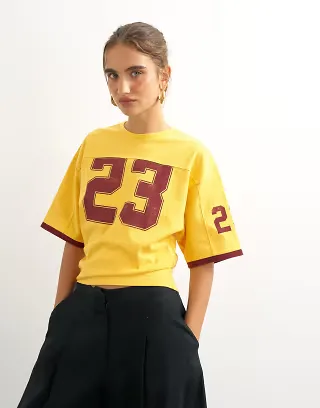 Topshop '23' graphic shrunken tee in orange