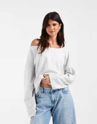 Hollister logo graphic off-shoulder sweatshirt in gray