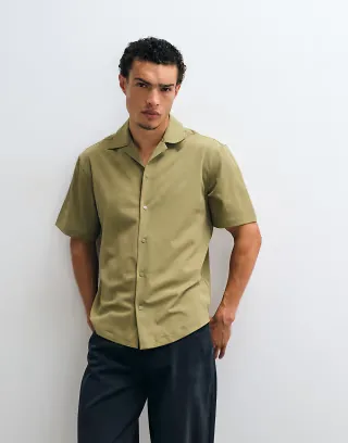 ASOS DESIGN relaxed camp collar shirt with snaps in stone