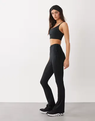 4505 soft touch kick flare yoga legging with tie waist detail in black
