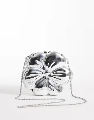 True Decadence flower shaped shoulder bag in silver metal