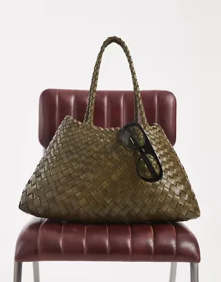 Dragon Diffusion santa croce big woven leather bag in black