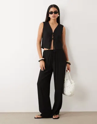 Kaiia Exclusive wide leg pants with linen in black - part of a set