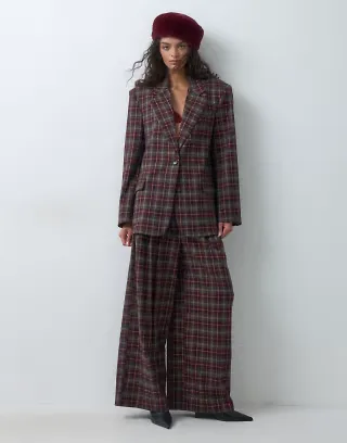ARRANGE oversized single breasted blazer and pleated wide leg pants set in plaid