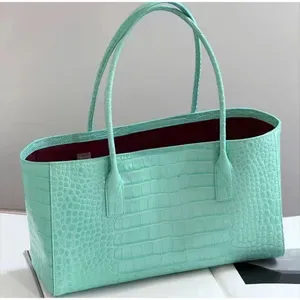 Crocodile Print Leather Bag, Vintage Green Large Capacity Handbag with Magnetic Buckle - Casual Elegant Commuter Clutch