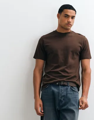 ASOS DESIGN t-shirt in brown