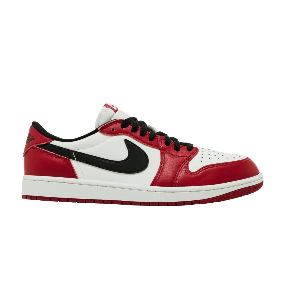 Air Jordan 1 Retro Low OG Chicago 2025