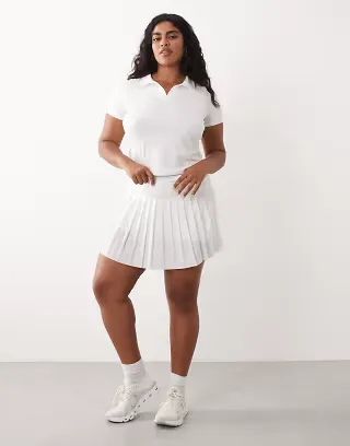 4505 Curve active pleated tennis skirt with inner shorts in white
