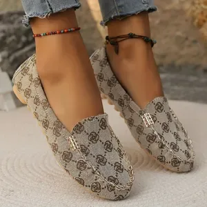 Comfortable Women's Flat Shoes: Casual Round Toe Flats for Everyday Wear, Large Size Available