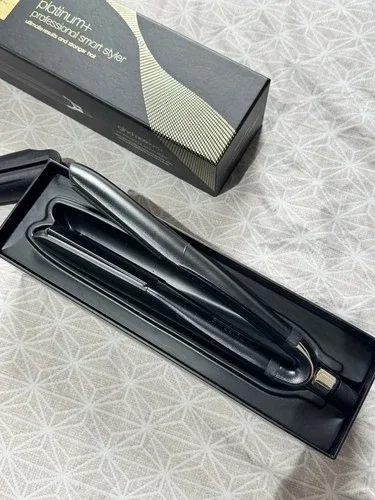 ghd Platinum+ Professional Smart Styler Hair Straighteners Black Boxed