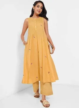 Rangmanch by Pantaloons Women Embroidered Flared Kurta Set For Women