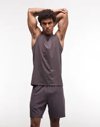 4505 Icon 7 inch quick dry training shorts with zip pockets in storm gray