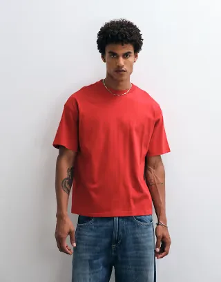 Weekday loose boxy fit T-shirt in red - Exclusive to ASOS
