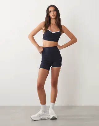 4505 active side stripe high waist 5" legging shorts in deep navy