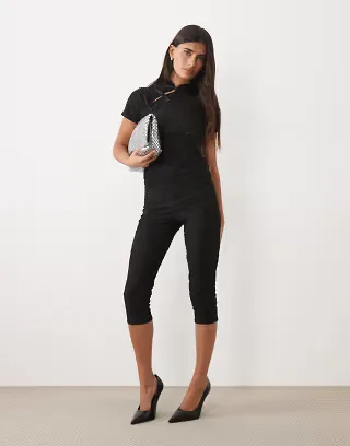 Missyempire lace mandarin collar top and capri pants set in black