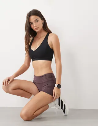 4505 Fuller Bust active V-neck racer back medium support sports bra in black