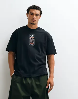 adidas Originals World Tour GFX t-shirt in black