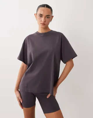 4505 Icon heavyweight cotton oversized t-shirt with quick dry finish in washed storm gray
